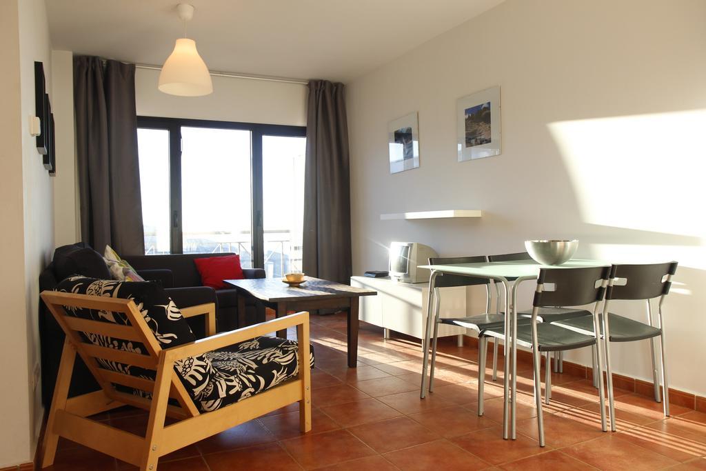 Apartamentos Habitat Zona Media Monachil Ngoại thất bức ảnh