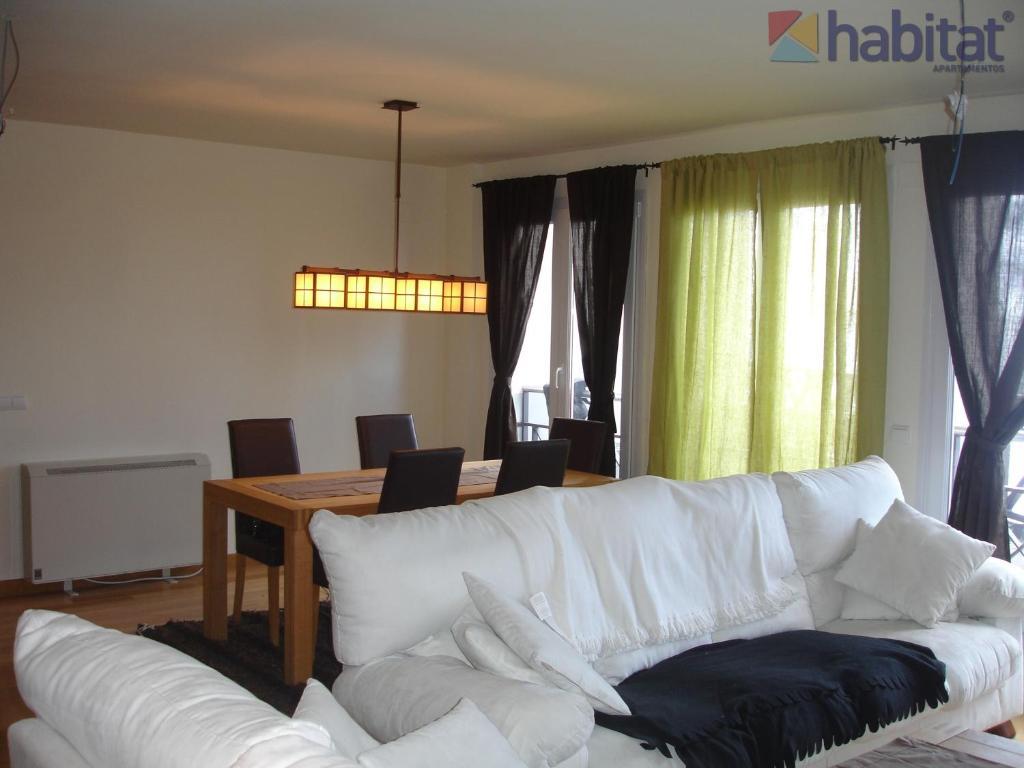 Apartamentos Habitat Zona Media Monachil Ngoại thất bức ảnh